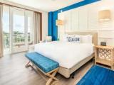 1 Bedroom Accessible Suite with pool view