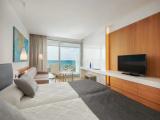 Standard Twin room with balcony