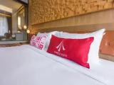 Aurico Deluxe Over the Pool Double with balcony