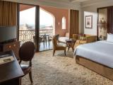 Al Husn Deluxe Twin room