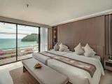 Cape Signature Corner Double Suite