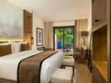 2 Bedrooms Villa with garden view