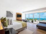 Signature Double Suite oceanfront
