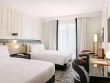 Signature Quadruple room Skyline View