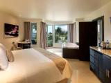 Superior Sextuple Family Suite
