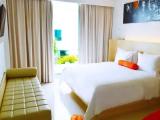 Harris Deluxe Double room with pool view