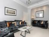 Hill Square Suite