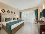 Deluxe Quadruple room with balcony