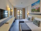 Double room with land view