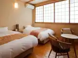 Western-Style Twin room