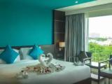 Grand Premium Double room with city view