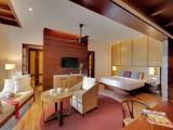 Luxury Disabled Friendly Double Pool Suite