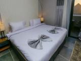 Deluxe with Terrace Double room with pyramids view