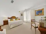 Twin Suite with pool view