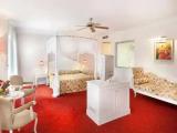 Laura Ashley Honeymoon Double room
