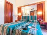 Classic Twin room
