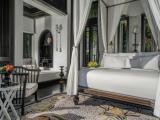 2 Bedrooms Seaside Villa On The Rocks