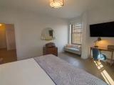 Hudson Double Suite