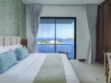 Junior Suite with ocean view
