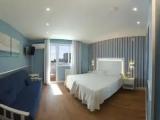 Double room with view