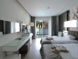 Swim Up Double room with balcony