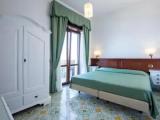 Deluxe Double with Sea View  room with balcony
