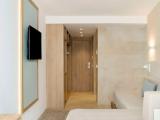 Family Twin Suite