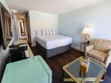 Gold room with ocean view