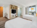 Deluxe Quadruple room with balcony and with Bay View