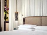 Deluxe Club Double room with balcony