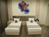 Corner Suite