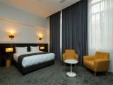 Pine Suite