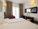 Twin room with pool view
