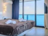 1 Bedroom Double Suite