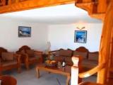 Family Double Split Level room