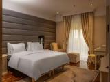 Presidential Double Suite with lake view