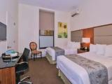 Deluxe Handicap Accessible Quadruple room