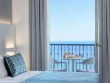 Twin Junior Suite with a view of the Gulf of Salerno