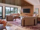 3 Bedrooms Ilikai Penthouse Villa with ocean view