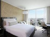 Classic room with city view