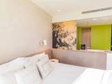 Double Life Corner Suite