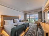 Classic Twin room with bay view