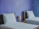 Large Triple room