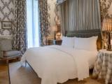 Almagro Double Suite with balcony and with garden view