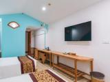 Deluxe City Twin room