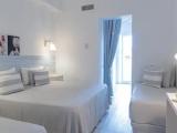 Deluxe Family room with balcony