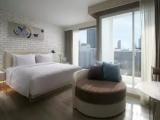 Superior Double room with balcony and with city view