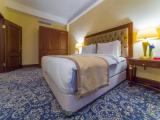 Diplomatic Double Suite