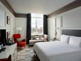 2 Bedrooms Suite Thames view