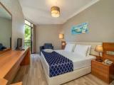 Standard Double room with partial sea view